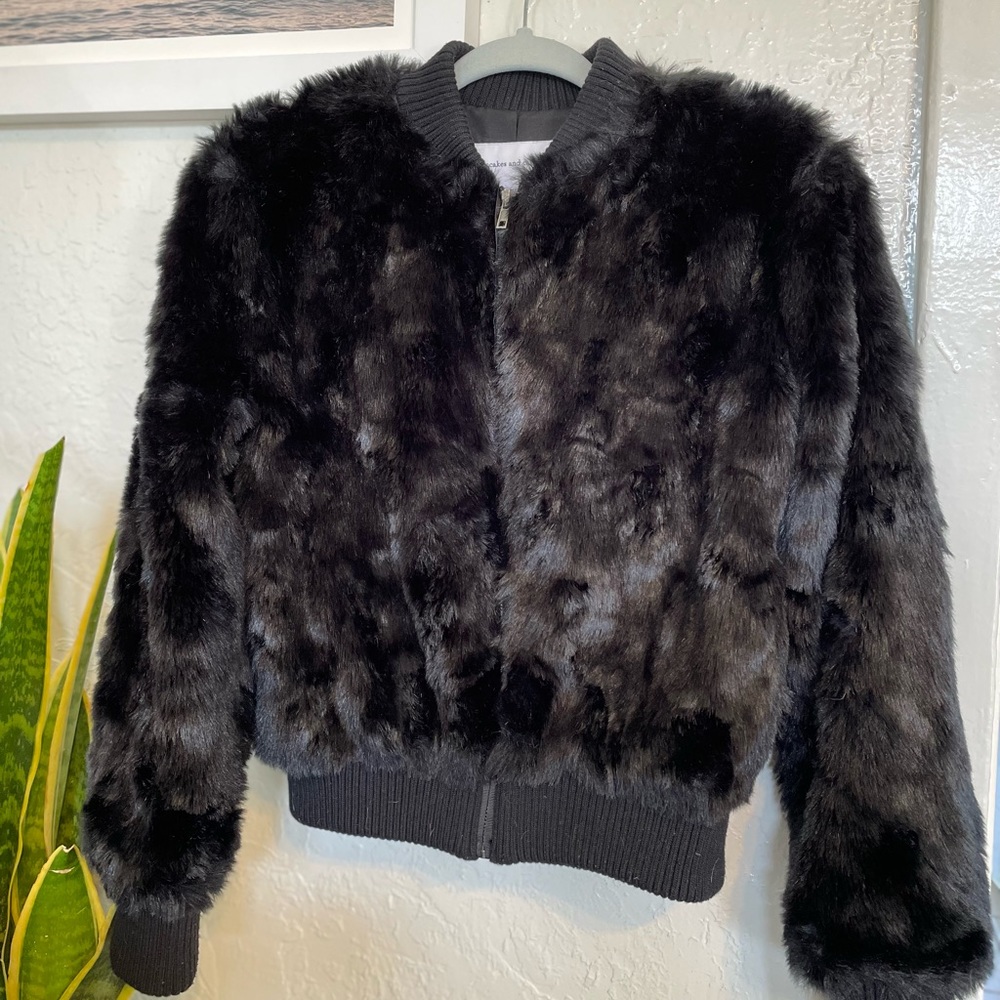Faux fur bomber jacket